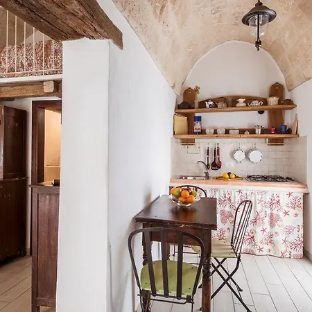 Marea مونوبولي