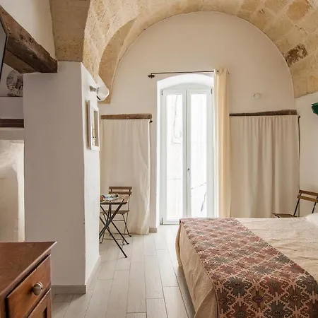 Marea مونوبولي