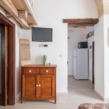 Marea مونوبولي